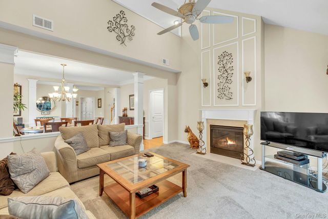 43 Louden Loop, Mount Sinai, NY 11766