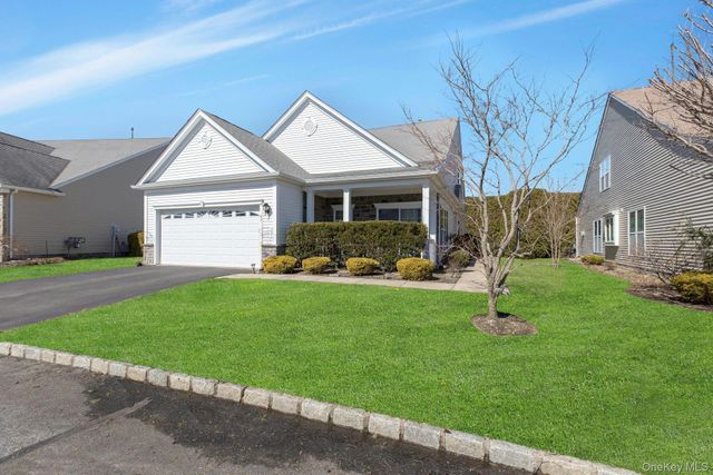 43 Louden Loop, Mount Sinai, NY 11766