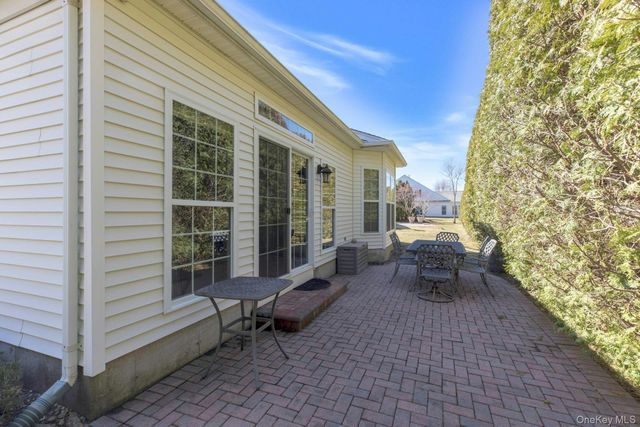 43 Louden Loop, Mount Sinai, NY 11766