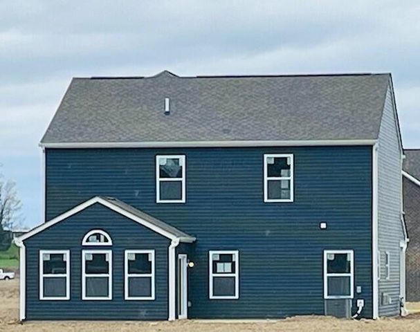 327 Kendall Street, Bellefontaine, OH 43311