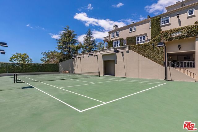 10911 Chalon Road, Los Angeles, CA 90077