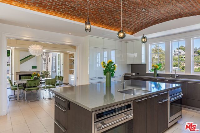 10911 Chalon Road, Los Angeles, CA 90077