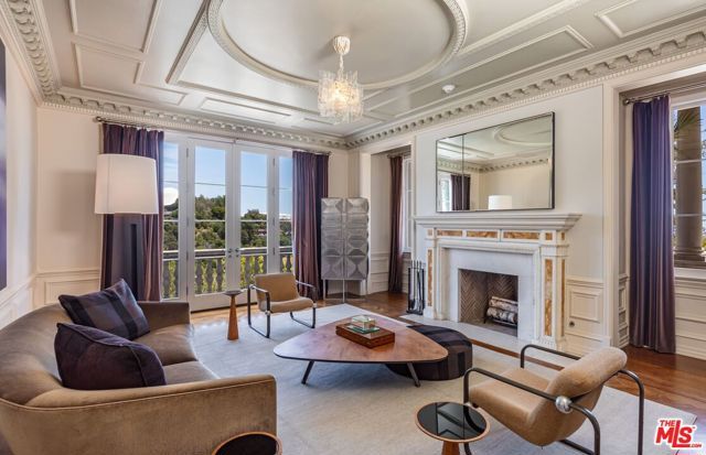 10911 Chalon Road, Los Angeles, CA 90077