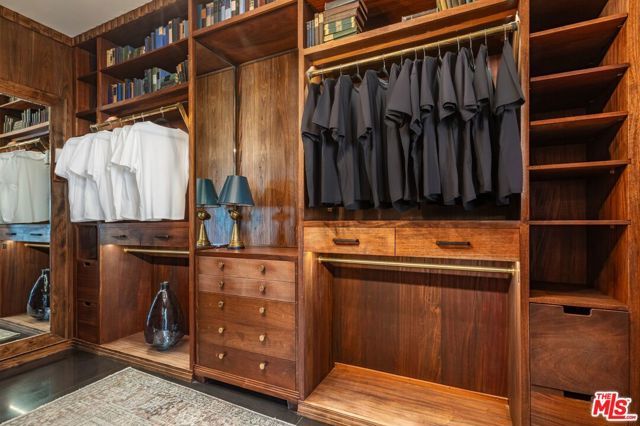 10911 Chalon Road, Los Angeles, CA 90077
