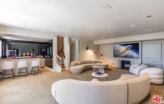 10911 Chalon Road, Los Angeles, CA 90077