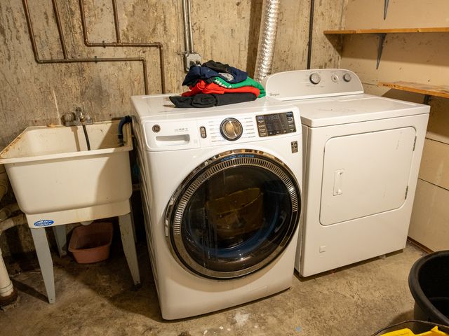 232 Highland Road, Matteson, IL 60443