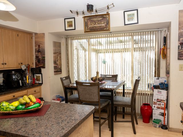 232 Highland Road, Matteson, IL 60443