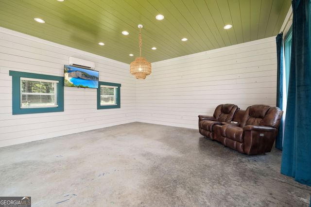 820 Camp Creek Road, Cornelia, GA 30531