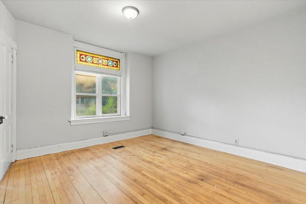 375 Erie Street, Saint Paul, MN 55102 — photo 2