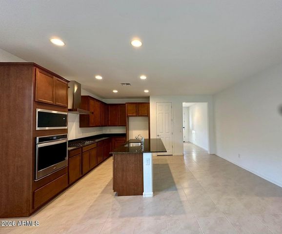 4421 W Palace Station Road, Phoenix, AZ 85087