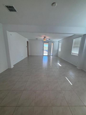 4421 W Palace Station Road, Phoenix, AZ 85087