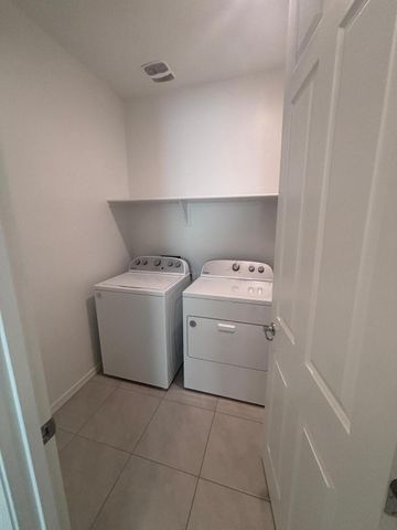 4421 W Palace Station Road, Phoenix, AZ 85087