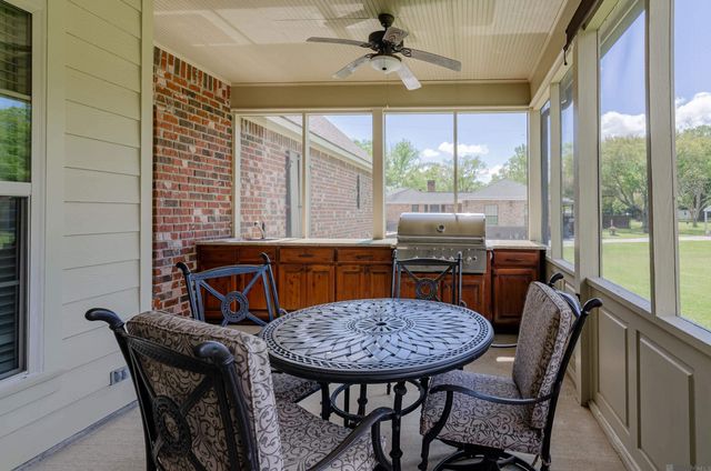 9179 Brittany Rd, Sorrento, LA 70778