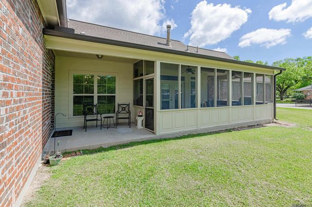 9179 Brittany Rd, Sorrento, LA 70778