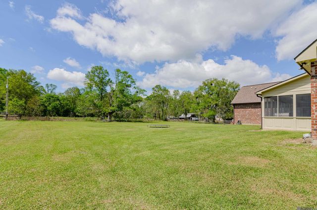 9179 Brittany Rd, Sorrento, LA 70778