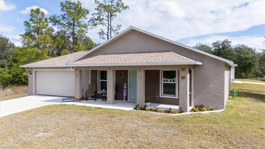 2001 E 14th ST, LEHIGH ACRES, FL 33972 — photo 2