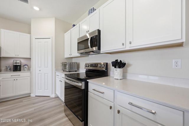 2826 GRAND FINALE Street, Green Cove Springs, FL 32043