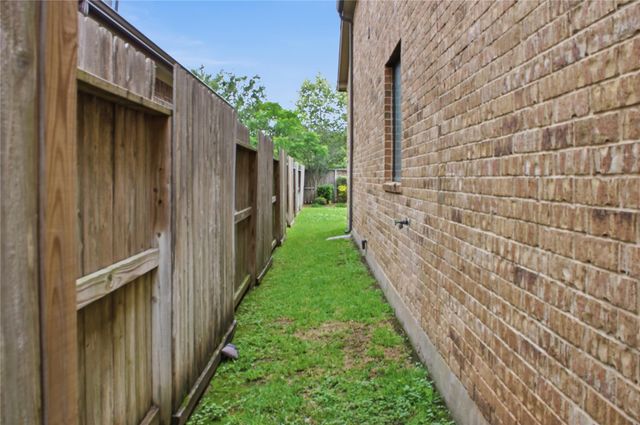 10115 Cypress Path, Missouri City, TX 77459