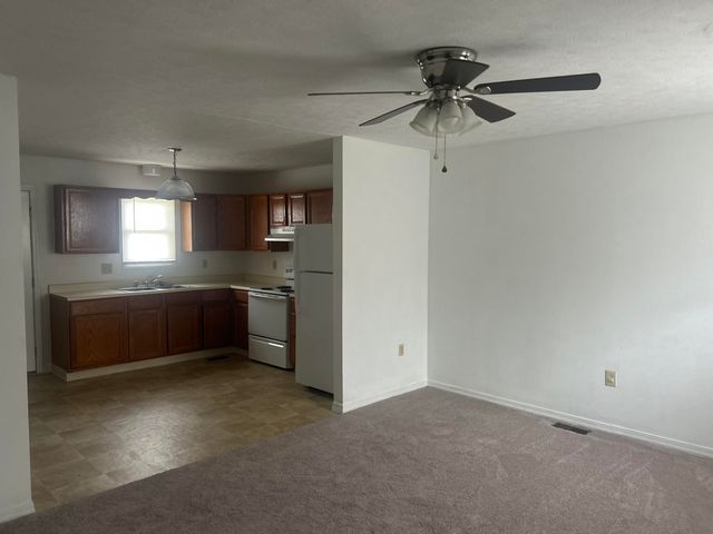 119 Fifth Avenue ABC, Clay City, KY 40312