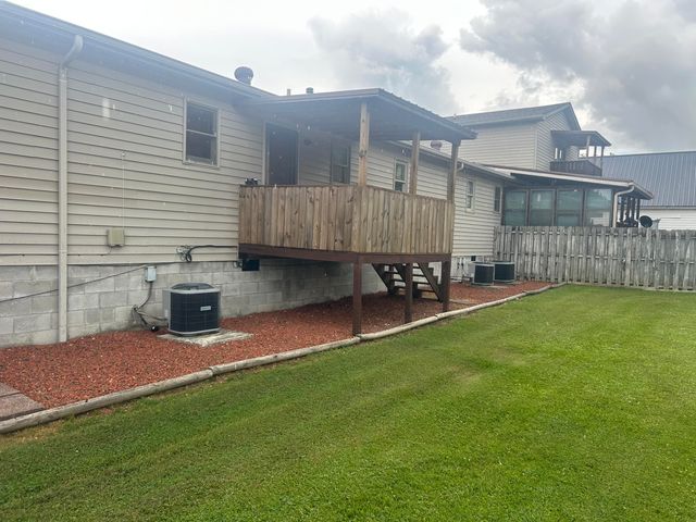 119 Fifth Avenue ABC, Clay City, KY 40312