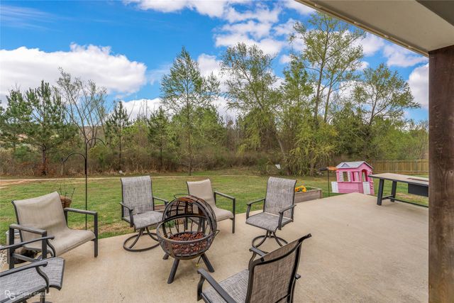 4553 Cherry Creek Road, Blanchard, LA 71107