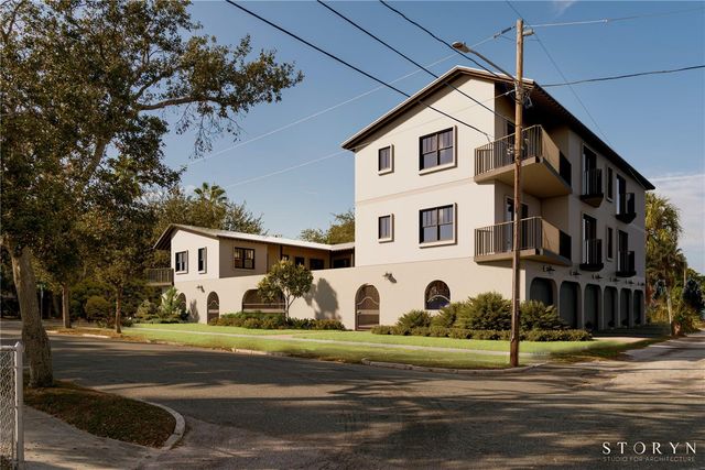 421 15TH AVENUE S, St Petersburg, FL 33701