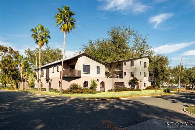421 15TH AVENUE S, St Petersburg, FL 33701