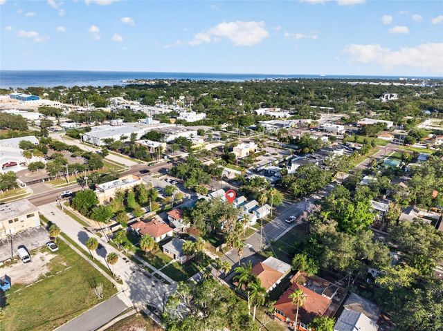421 15TH AVENUE S, St Petersburg, FL 33701