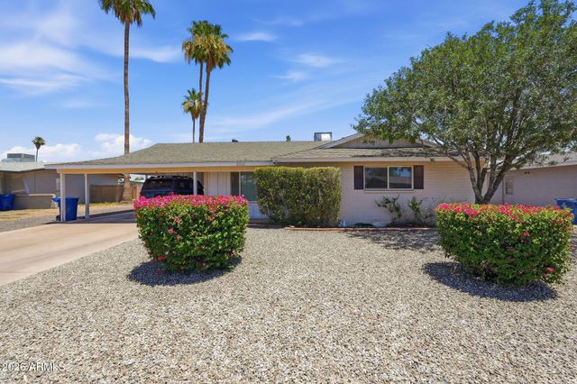 2513 S KACHINA Circle, Tempe, AZ 85282