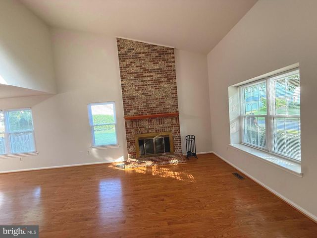 13146 LAZY GLEN CT, Herndon, VA 20171