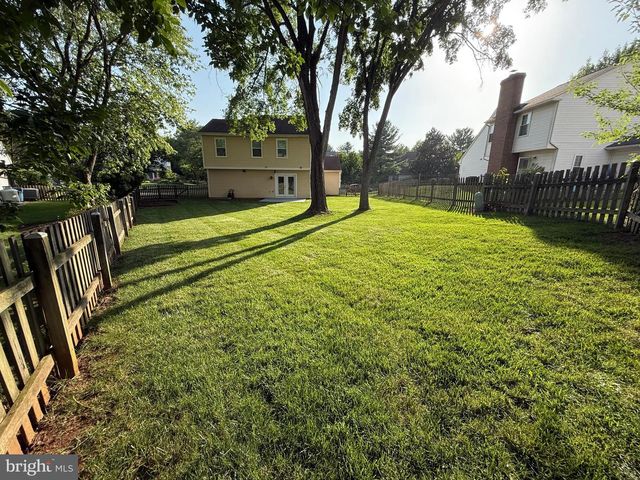 13146 LAZY GLEN CT, Herndon, VA 20171