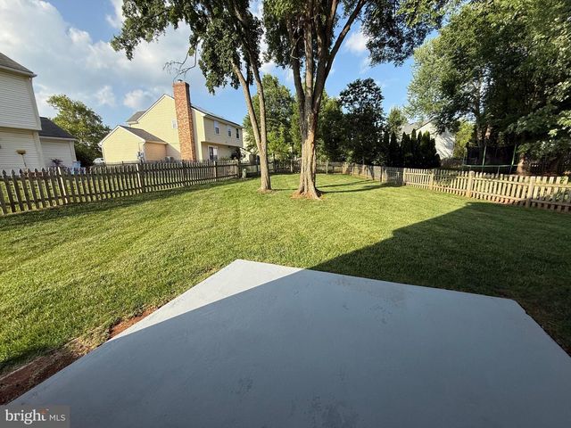13146 LAZY GLEN CT, Herndon, VA 20171