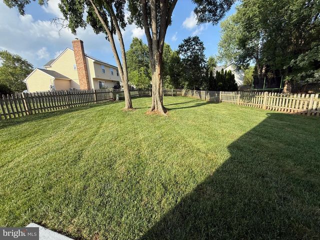 13146 LAZY GLEN CT, Herndon, VA 20171