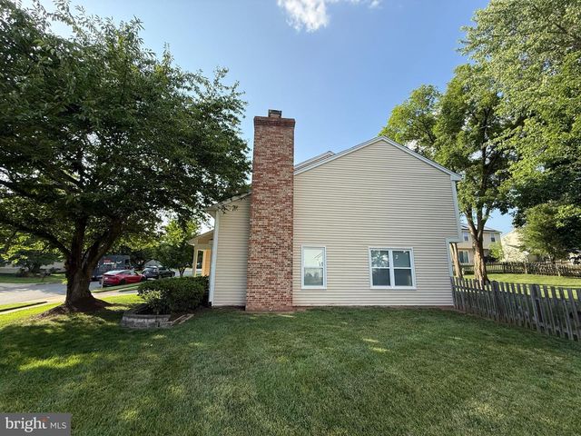 13146 LAZY GLEN CT, Herndon, VA 20171