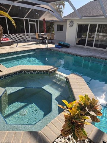 2136 SE 8th AVE, Cape Coral, FL 33990