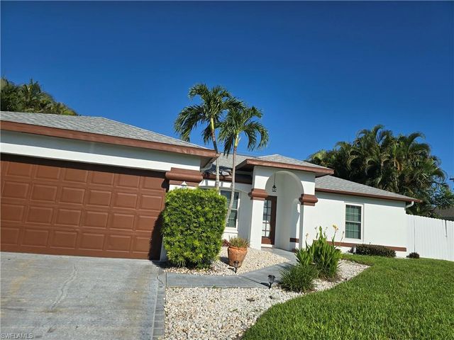 2136 SE 8th AVE, Cape Coral, FL 33990