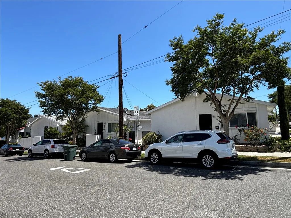 977 W 2nd Street, San Pedro, CA 90731