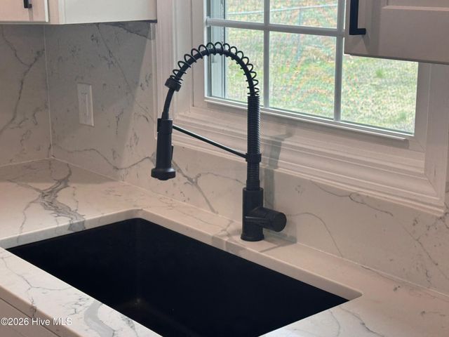 19016 Us Highway 64, Williamston, NC 27892