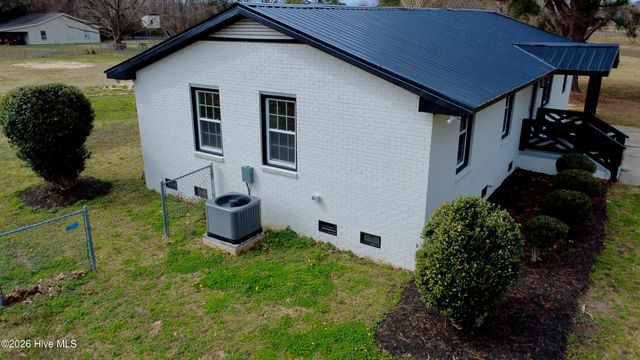 19016 Us Highway 64, Williamston, NC 27892