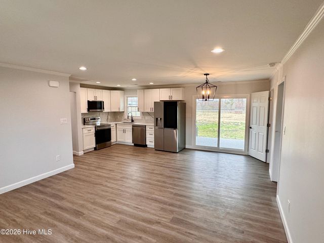 19016 Us Highway 64, Williamston, NC 27892