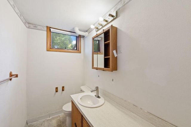 620 Callahan Place, Mendota Heights, MN 55118