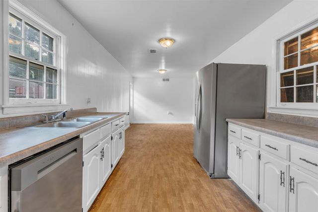 1745 DAWSON RD, Brighton, TN 38011