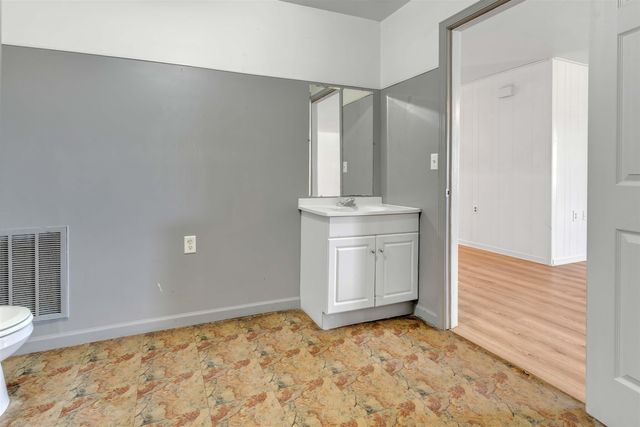 1745 DAWSON RD, Brighton, TN 38011