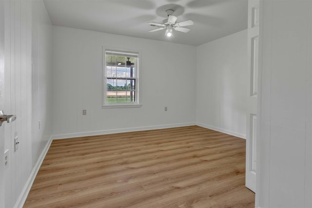 1745 DAWSON RD, Brighton, TN 38011