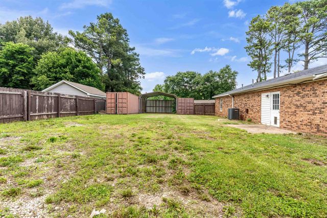 1745 DAWSON RD, Brighton, TN 38011