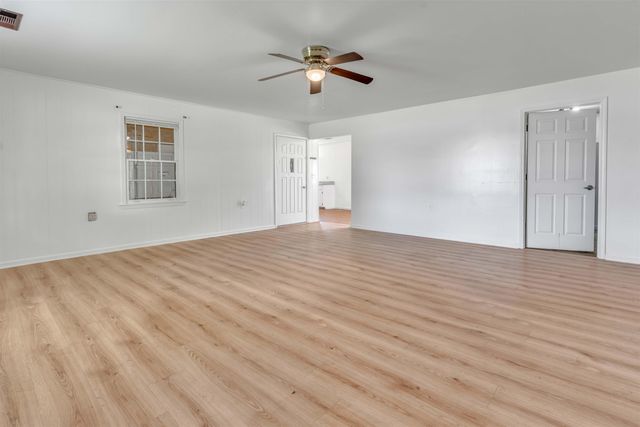 1745 DAWSON RD, Brighton, TN 38011