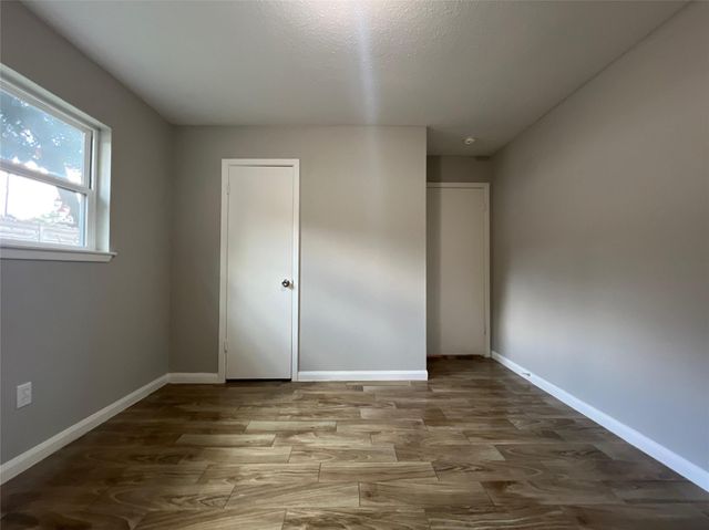 3807 Saratoga Drive, Houston, TX 77088
