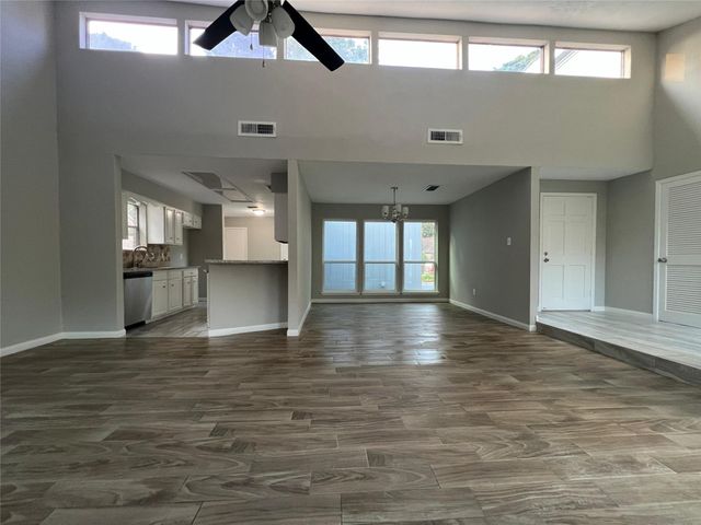 3807 Saratoga Drive, Houston, TX 77088