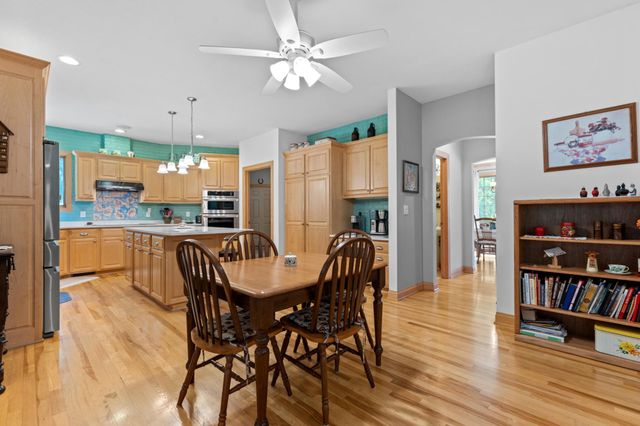 6921 Bluff Lane NW, Rochester, MN 55901