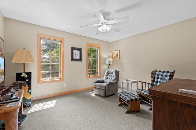 6921 Bluff Lane NW, Rochester, MN 55901